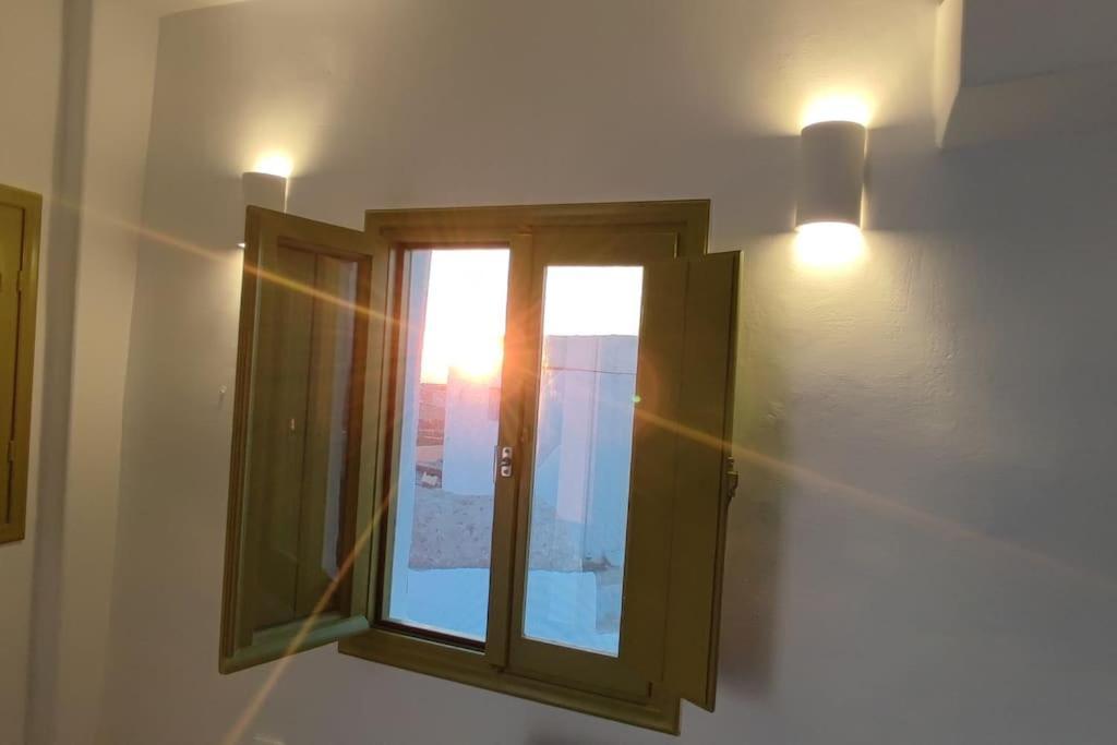 Finikas Cave House Apartment Foinikia  Exterior photo
